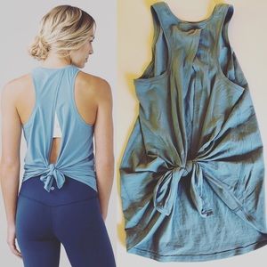 RARE! Lululemon All Tied Up Tank Seascape Size 4